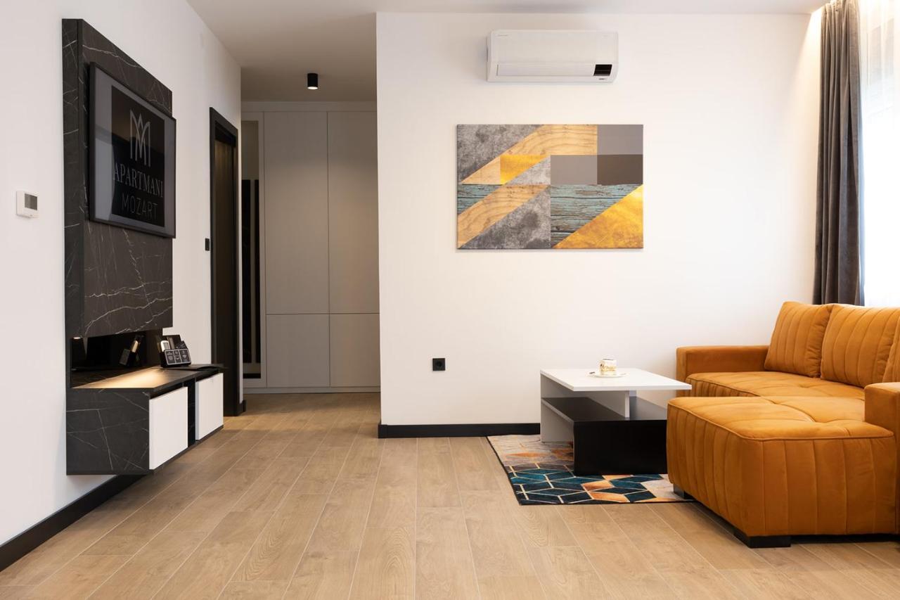 Apartmani Mozart-Centar וירוביטיצה מראה חיצוני תמונה