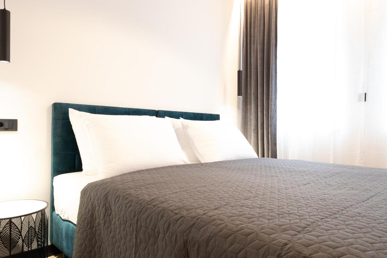 Apartmani Mozart-Centar וירוביטיצה מראה חיצוני תמונה
