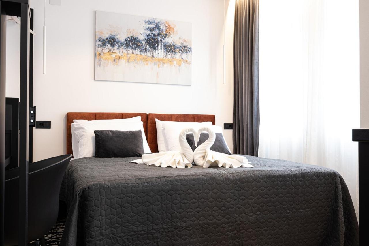 Apartmani Mozart-Centar וירוביטיצה מראה חיצוני תמונה